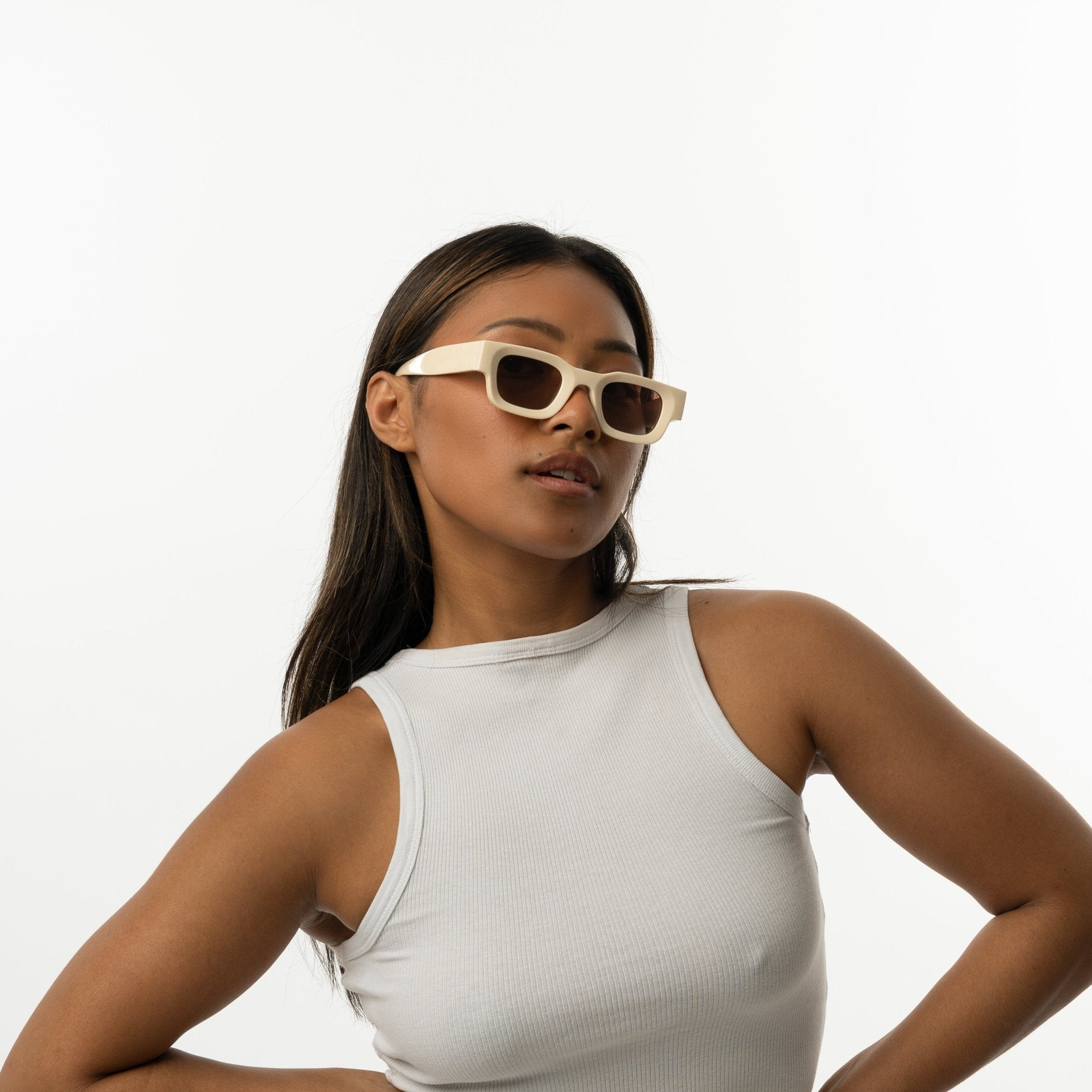 SEMBO | Creme